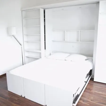 Sunny & Cozy With Shared Swimming Pool Appartement Luxemburg